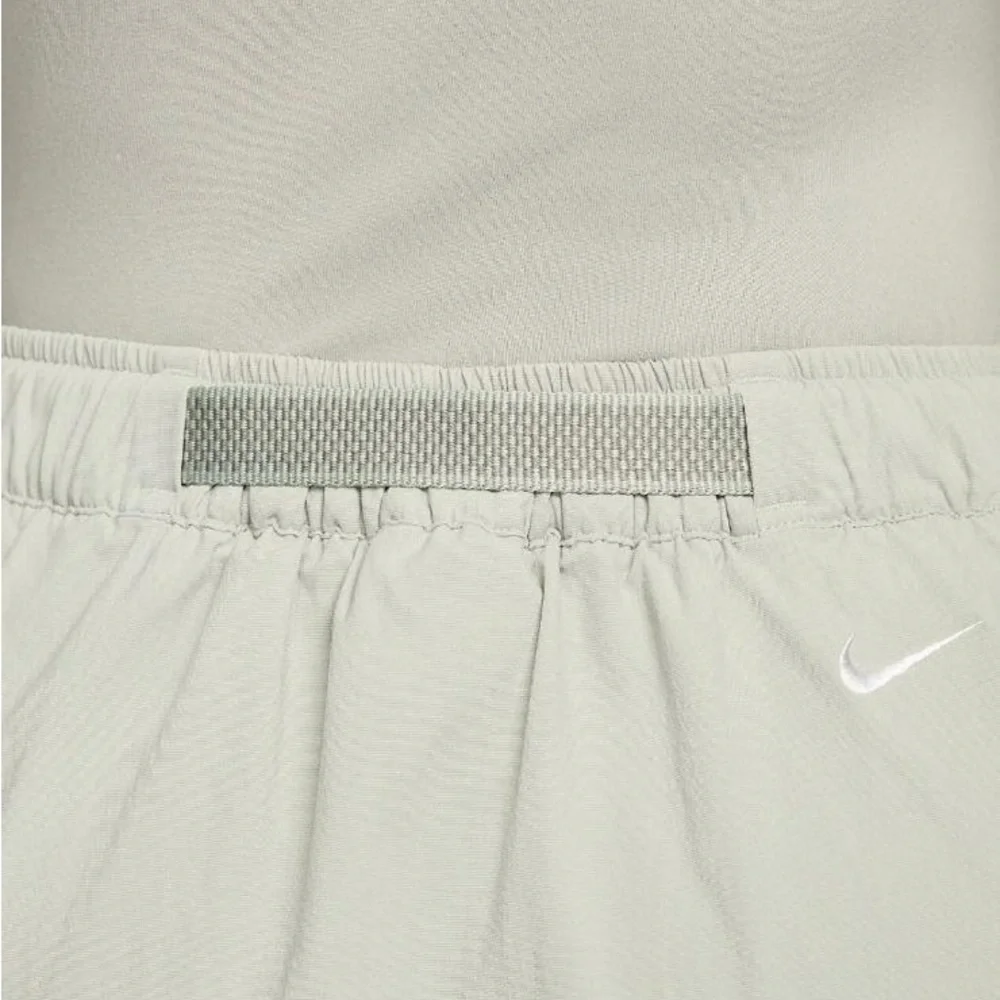 Nike acg special edition waterproof long skirt dress - Picture 8 of 10